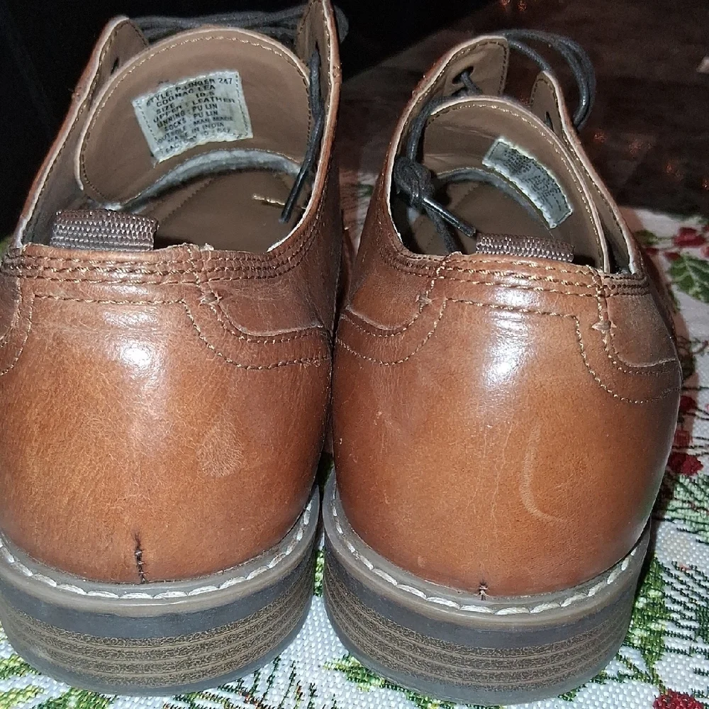 Steve Madden Men's Tan Leather Oxfords